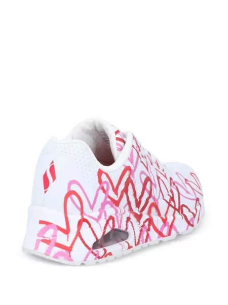 Sneakerși Skechers cu imagine cu motiv cu inimi alb