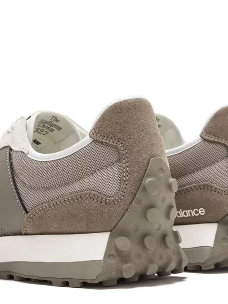 Велурени маратонки New Balance 327 кафяво