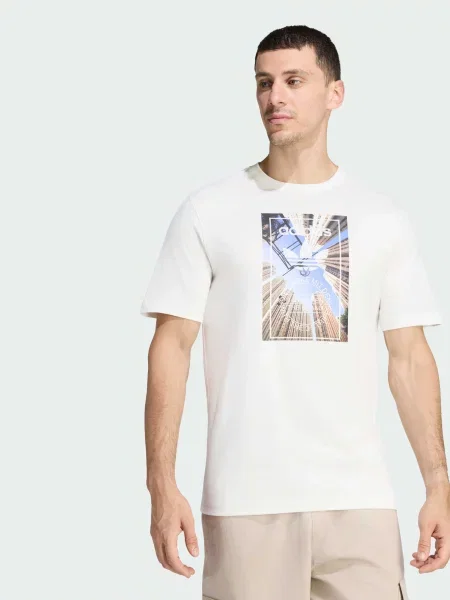 Футболка adidas Graphics комбінований верх білий