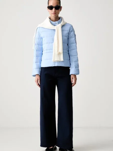 Tommy Hilfiger péřová bunda modrá