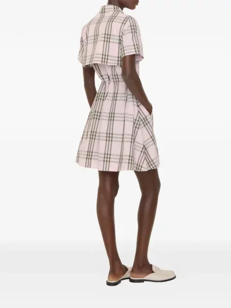 Rochie Burberry în carouri de costum roz