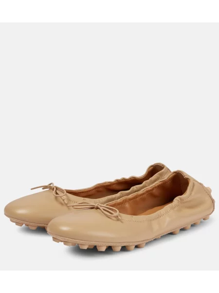 Balerini Tod's din piele bej