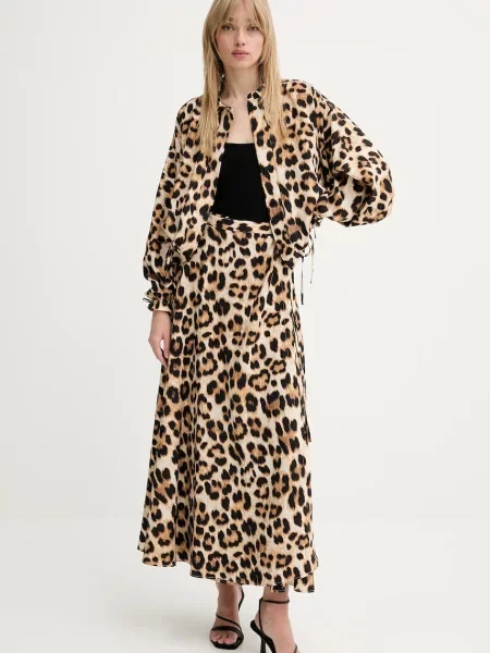 Классическая ошейниковый рубашка Munthe коричневая