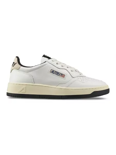 Sneakersy Autry białe