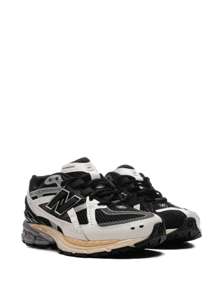 Sneakerși New Balance negru
