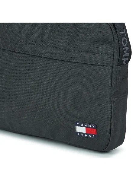 Geantă pentru laptop Tommy Jeans Tjm Ess Daily Computer Bag negru