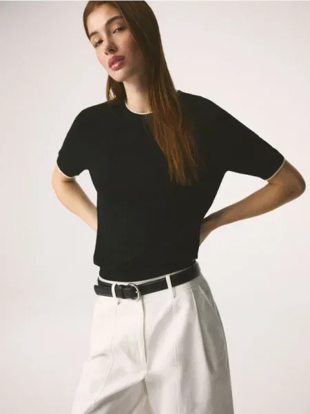 Reserved Tricou din lână negru