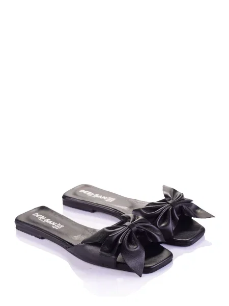 Кожаные шлепанцы Derisan черные