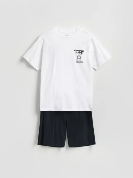 Reserved Pijama din două piese din alb