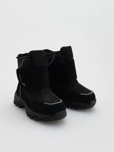 Утепленные сапоги Reserved черные