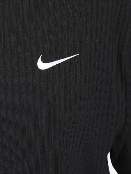 Спортивный топ Nike без косточек черный