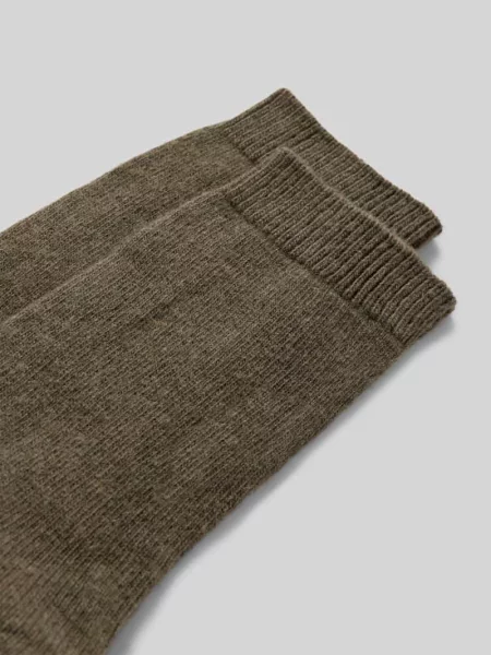 Skarpety z wysokiej jakości mieszanki wełny i kaszmiru model ‘COSY WOOL’ Falke