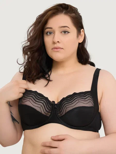 Однотонный бюстгальтер с вышивкой чорний