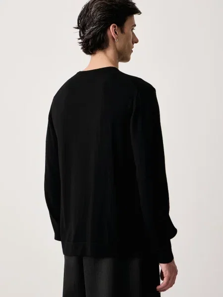 Officine Generale sweter z wełny merino NINA czarny