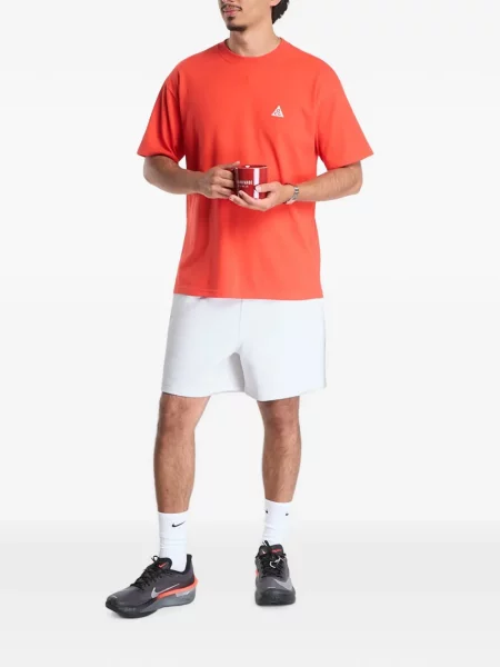 Tricou Nike de drumeție gri