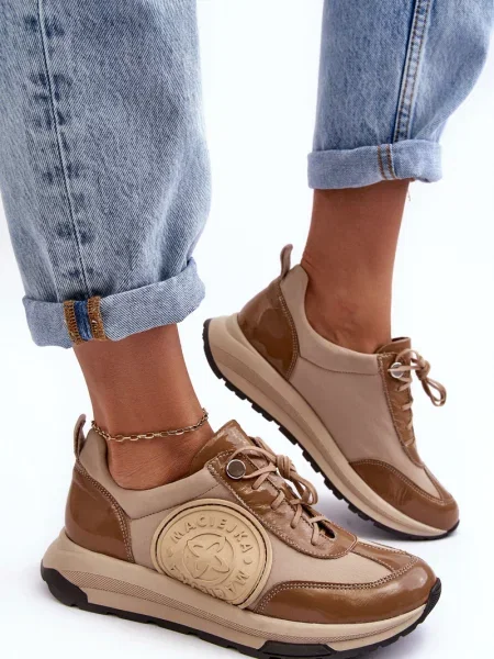 Маратонки Maciejka на платформе бежово