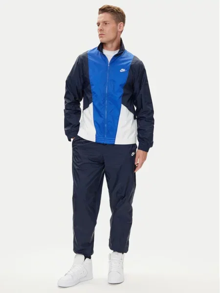 Tepláková souprava Nike bílá