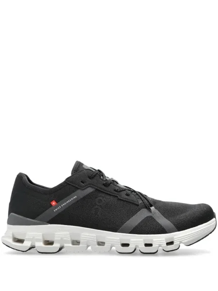 Sneakerși On negru
