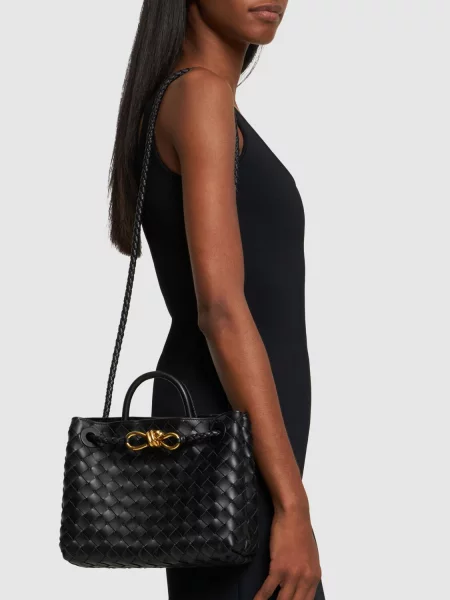 Kožená kožená taška Bottega Veneta Handle čierna