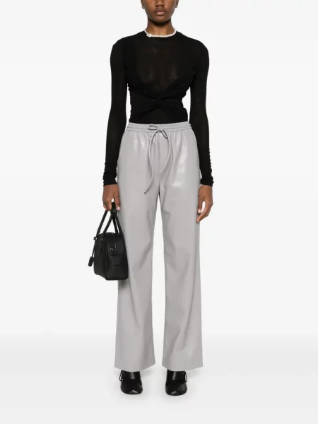 Top Nanushka negru