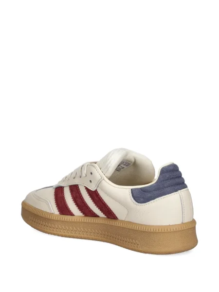 Мрежести маратонки Adidas Terrex с принт в тропически десен черно