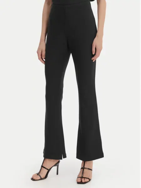 Calvin Klein Hlače iz tkanine Flare Fit črna
