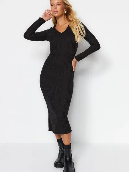 Rochie maxi Trendyol cu decolteu în V negru