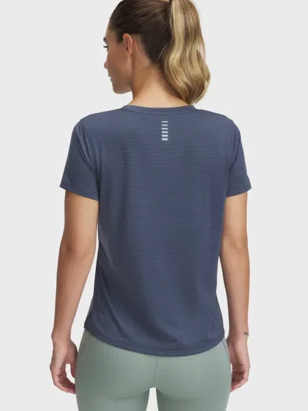 Спортивна футболка Under Armour сіра