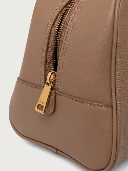 Кожаная сумка Furla