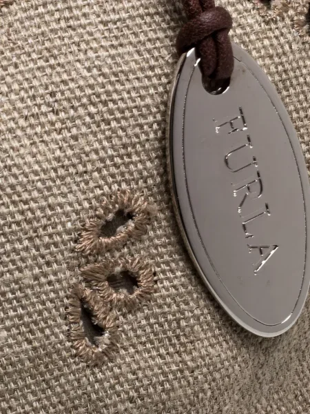 Geantă Furla cu model floral
