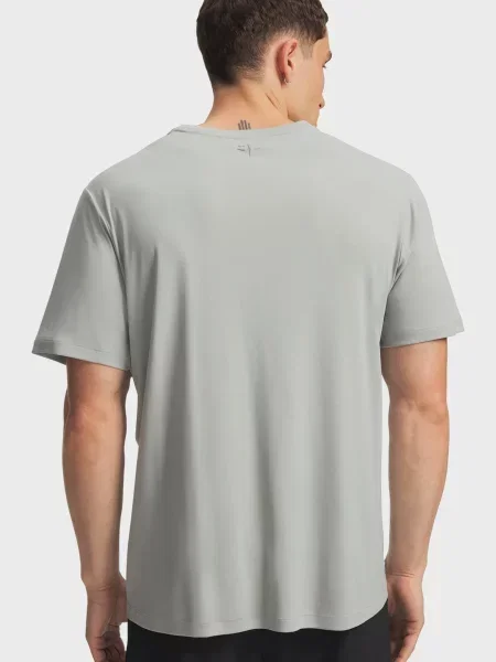 Футболка Under Armour серая