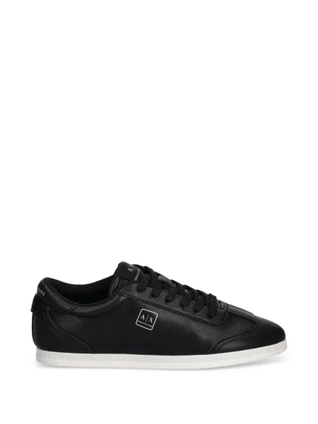 Sneaker Armani Exchange autogrammal fekete