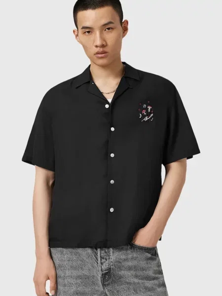 Риза AllSaints FUNGI със стандартна кройка с класическа яка черно