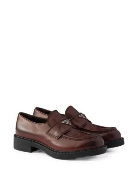 Pantofi loafer Prada din piele maro
