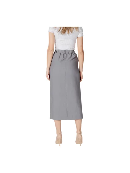 Spódnica midi Ichi do kolan biała