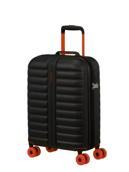 Чемодан American Tourister черный