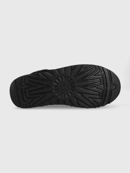 Замшеві капці UGG M Classic Slip-on чорний