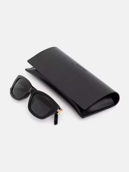 Солнцезащитные очки Saint Laurent коричневые