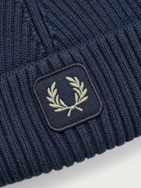 Шапка Fred Perry