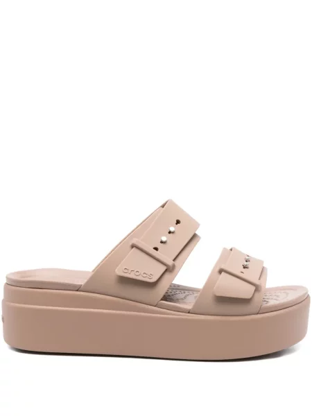 Sandale Crocs cu cataramă