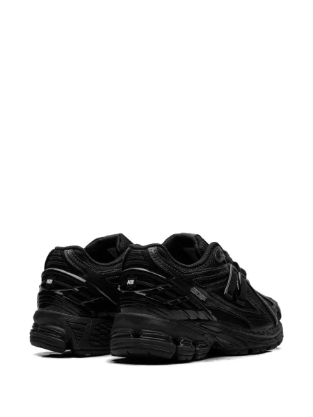 Sneakerși New Balance negru
