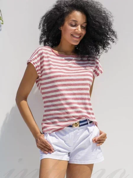 Женская футболка с принтом