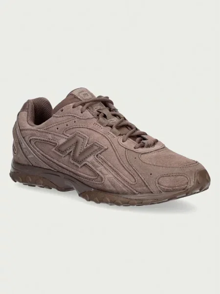 New Balance sneakers pentru femei din piele întoarsă maro