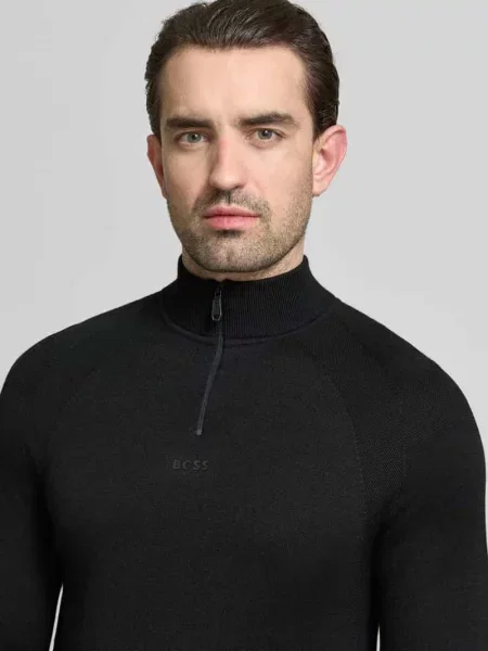 Sweter Boss Green bezszwowy czarny