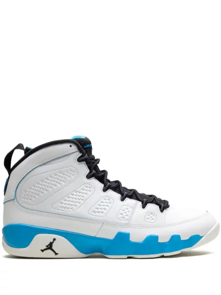 Sneakerși Jordan alb