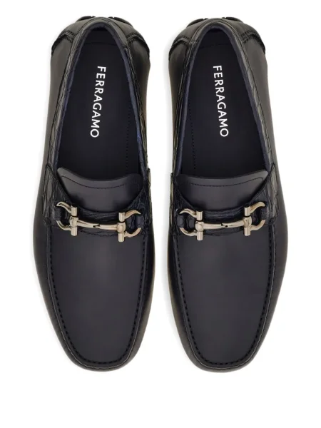 Loafersy Ferragamo modrá