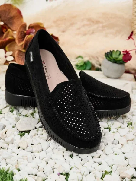 Ажурни мокасини Resti черно