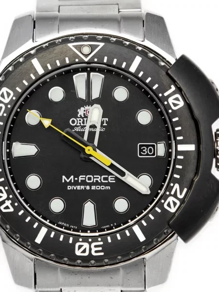 Ceas Orient negru