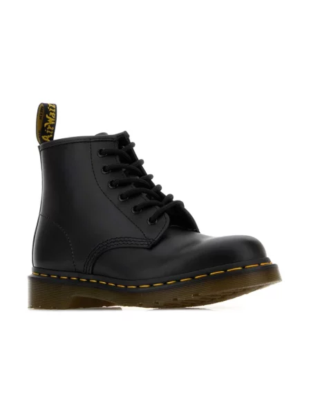 Botki Dr. Martens sznurowane skórzane czarne