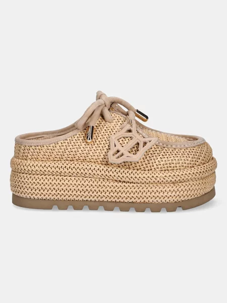 Шлепанцы Naked Wolfe бежевые
